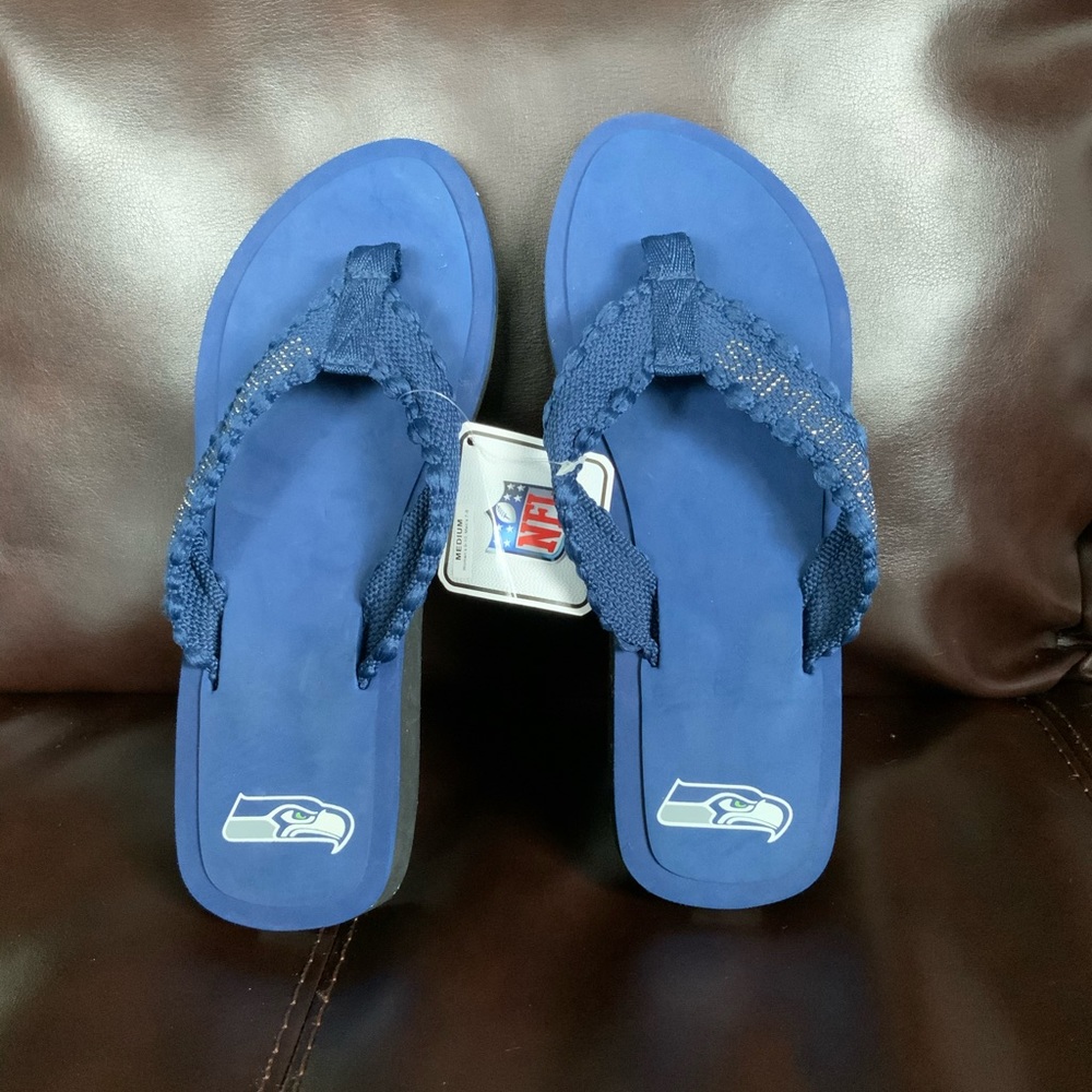 NEW NFL Seattle Seahawks Slippers